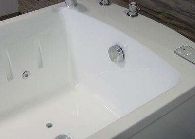AVERO-Comfort-Astor-Bannerman-8_web_version_800px-400x284
