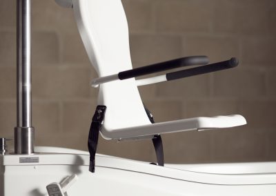 Matira-Bath-Seat-400x284